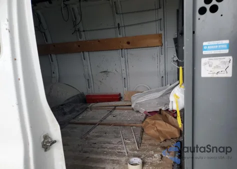 2013 Chevrolet Express G2500 z USA, uszkodzony, nr VIN 1GCWGFCA0D1903763